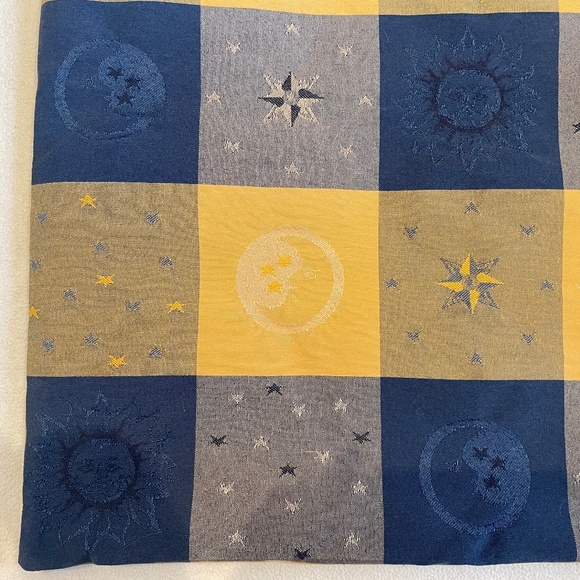 EUC Vintage Handmade Pillow Covers - Celestial Pattern Set of 2 - Picture 6 of 10